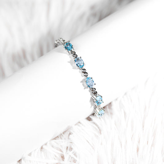 Aquamarine 'Shimmering Waves' Adjustable Bracelet